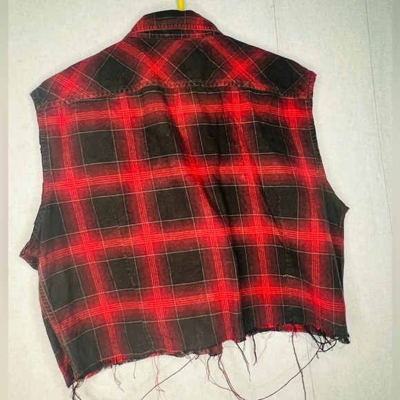 Plaid Yamaha Vest - Picture 5 of 5